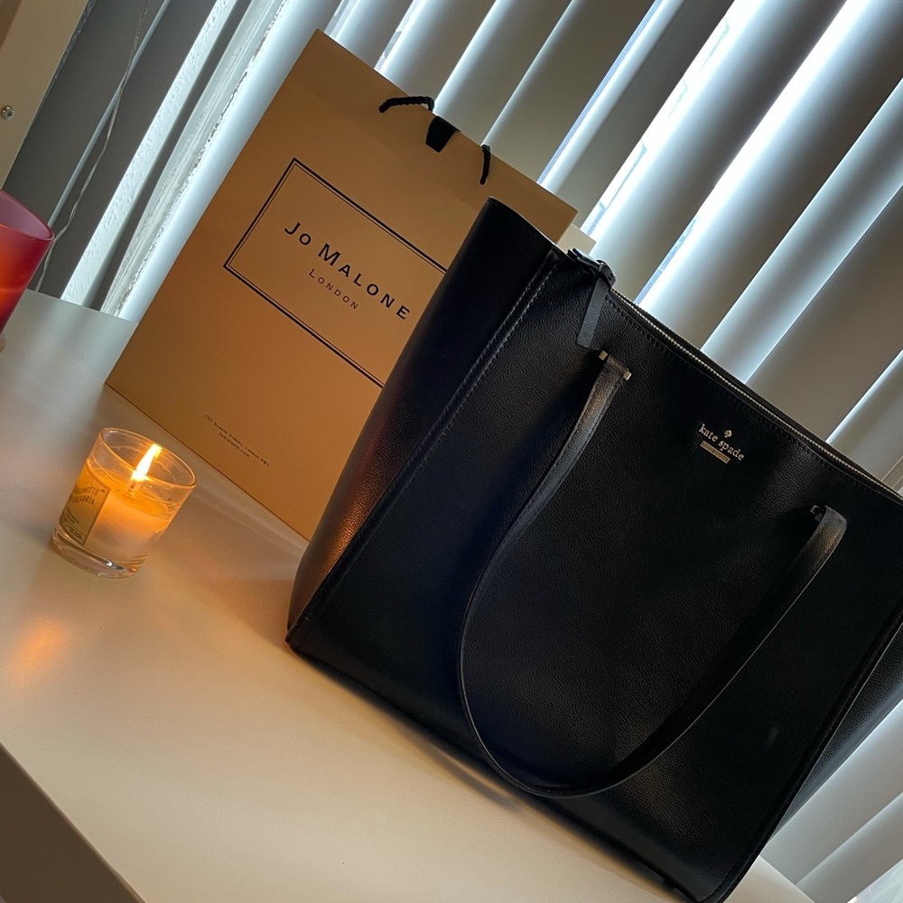 Large Kate Spade bag - Picture 2 of 6